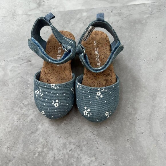 Carter's Toddler Girl's Size 6 Cork Wedge Chambray Denim Floral Blue and White - Picture 2 of 4